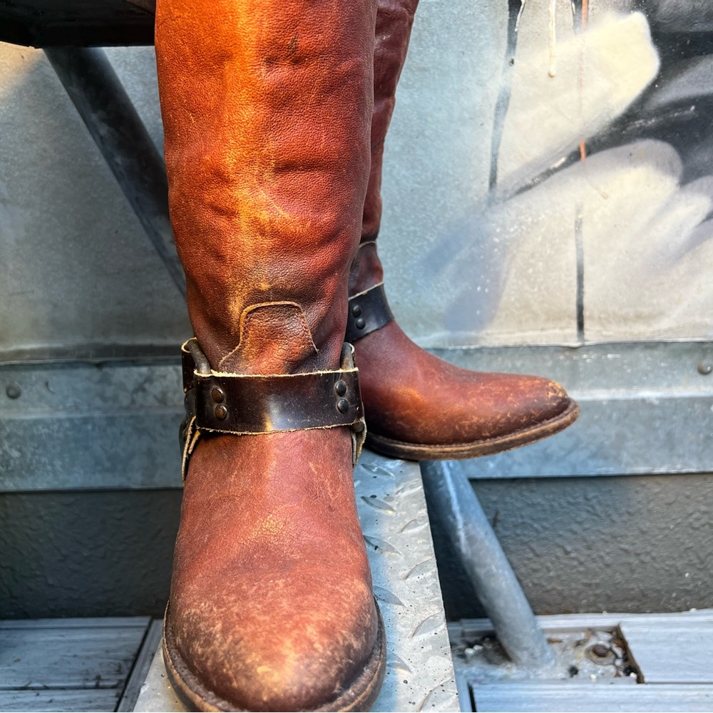 FREEBIRD PHILLY Tall Harness Boots in Distressed Rust Cowgirl - Picture 16 of 16